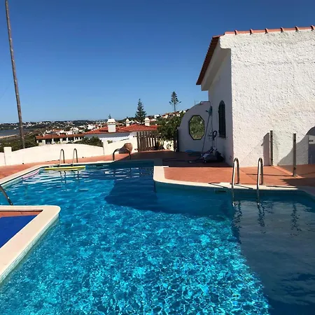 Beachfront With Private Access, Ocean Views, Pool, ヴィラ *