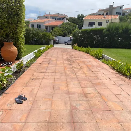 Beachfront With Private Access, Ocean Views, Pool, ヴィラ Casal do Narcizo