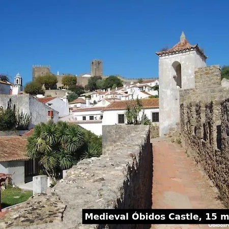 Beachfront With Private Access, Ocean Views, Pool, Casal do Narcizo